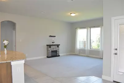 2900 Bluff Creek Drive, Mansfield, TX 76063 - Photo 4