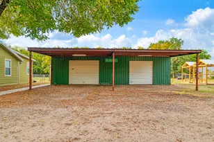 175 Co Rd 2032, Klondike, TX 75448 - Photo 16
