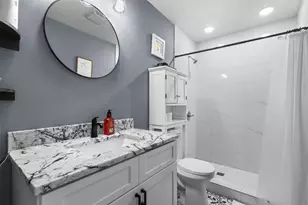 2505 Robin Ln, Garland, TX 75041 - Photo 24