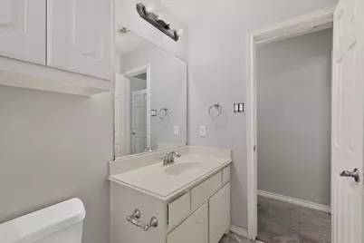 5919 Ridgeway Drive, Grand Prairie, TX 75052 - Photo 32