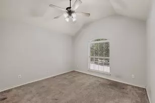 5919 Ridgeway Dr, Grand Prairie, TX 75052 - Photo 24