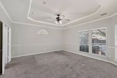5919 Ridgeway Drive, Grand Prairie, TX 75052 - Photo 18