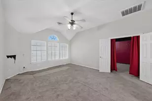 5919 Ridgeway Dr, Grand Prairie, TX 75052 - Photo 22