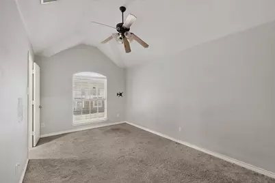 5919 Ridgeway Drive, Grand Prairie, TX 75052 - Photo 26