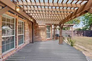 5919 Ridgeway Dr, Grand Prairie, TX 75052 - Photo 36