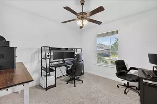5617 Mountain Island Dr, Fort Worth, TX 76179 - Photo 12