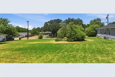 313 W 7th Street, Weatherford, TX 76086 - Photo 24