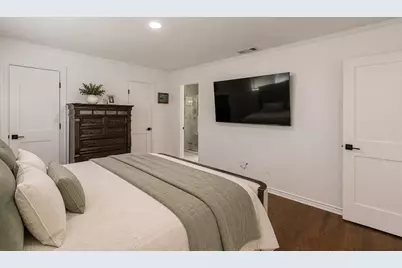 8559 S Mediterranean Circle, Dallas, TX 75238 - Photo 30
