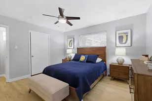 10941 Beauty Ln, Dallas, TX 75229 - Photo 20
