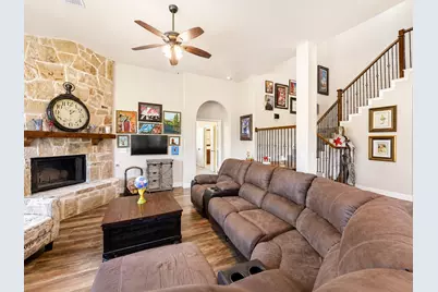 320 Robert Joseph Street, Burleson, TX 76028 - Photo 10