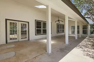 2700 Shadow Wood Ct, Arlington, TX 76006 - Photo 34