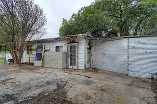 1000 Southeast Pkwy, Azle, TX 76020 - Photo 16