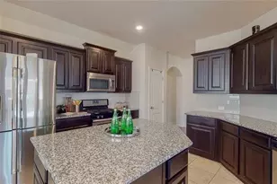 3929 Muscadine Dr, McKinney, TX 75071 - Photo 6