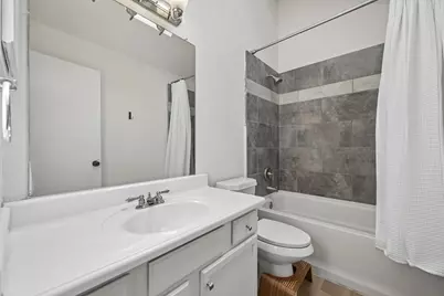 924 Ramblewood Drive, Lewisville, TX 75067 - Photo 16