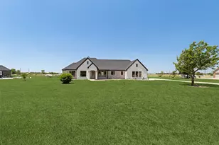 9219 Prairie Meadow Ln, Celina, TX 75009 - Photo 1