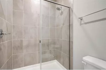 4525 Hogans Alley Drive, Arlington, TX 76001 - Photo 30