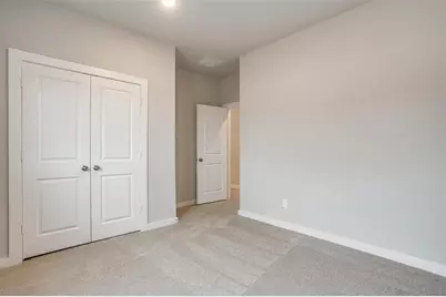 4525 Hogans Alley Drive, Arlington, TX 76001 - Photo 18