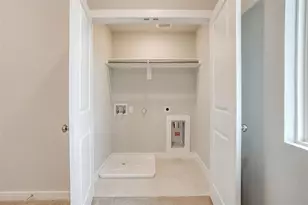 4525 Hogan's Alley Dr, Arlington, TX 76001 - Photo 20