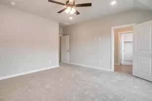 4525 Hogan's Alley Dr, Arlington, TX 76001 - Photo 26