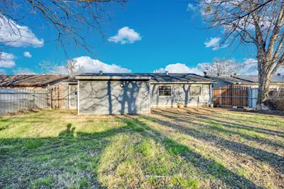 4916 Eastover Avenue, Fort Worth, TX 76119 - Photo 2