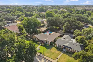6138 N Jim Miller Rd, Dallas, TX 75228 - Photo 22