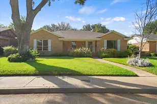 6138 N Jim Miller Rd, Dallas, TX 75228 - Photo 2