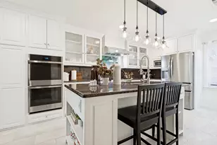 1420 Junior Dr, Dallas, TX 75208 - Photo 2