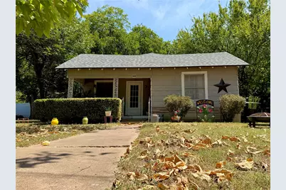 305 Williams Avenue, Cleburne, TX 76033 - Photo 1