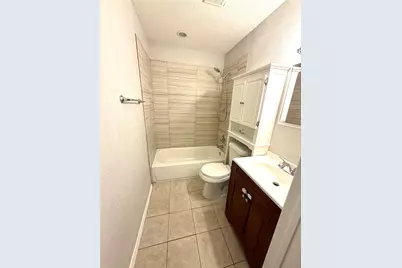 412 E Lovers Lane, Arlington, TX 76010 - Photo 8