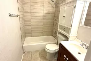412 E Lovers Ln, Arlington, TX 76010 - Photo 8