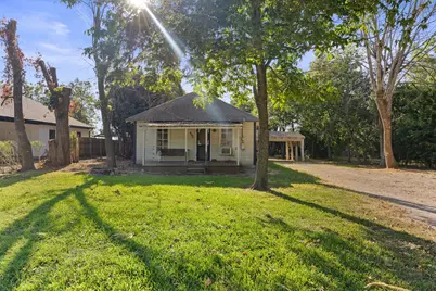 605 S Main, West, TX 76691 - Photo 1
