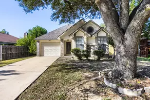 10217 Leatherwood Dr, Fort Worth, TX 76108 - Photo 1