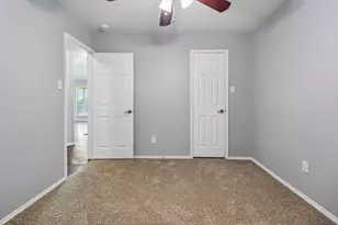 7905 Decoy Dr, Arlington, TX 76002 - Photo 34