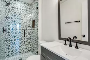 1307 Worthington St, Grapevine, TX 76051 - Photo 14