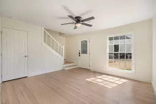 305 N Oak Cliff Blvd, Dallas, TX 75208 - Photo 1