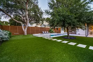 5615 Brookstown Dr, Dallas, TX 75230 - Photo 38