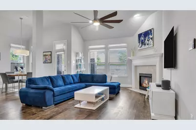 124 Village Creek Drive, McKinney, TX 75071 - Photo 4