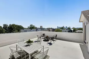 1917 Landon Ln, Dallas, TX 75204 - Photo 28
