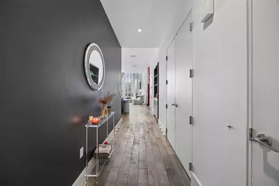 2200 Victory Avenue #502, Dallas, TX 75219 - Photo 2
