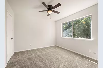 4640 Waterway Drive N, Fort Worth, TX 76137 - Photo 16