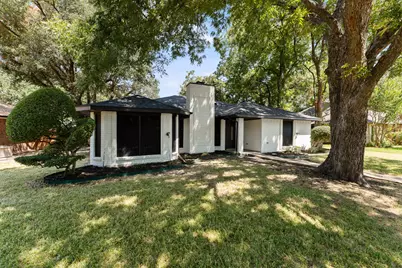 3713 Andrea Lane, Rowlett, TX 75088 - Photo 2
