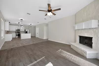 1521 Stanford Drive, Van Alstyne, TX 75495 - Photo 2