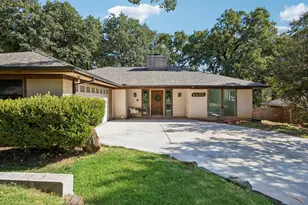 4406 Rain Forest Dr, Arlington, TX 76017 - Photo 2