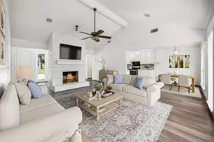 4406 Rain Forest Dr, Arlington, TX 76017 - Photo 2