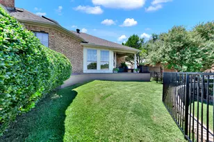 5221 Mariners Dr, Plano, TX 75093 - Photo 6