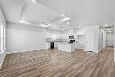 4215 Oneal Street, Greenville, TX 75401 - Photo 2
