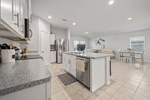 204 Asheville St, Azle, TX 76020 - Photo 12