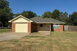 300 Church St, Collinsville, TX 76233 - Photo 1