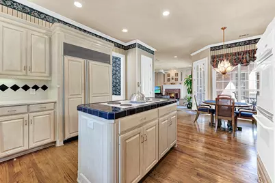 5404 Glenshire Drive, Plano, TX 75093 - Photo 10