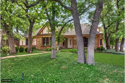 615 Country Green Lane, Arlington, TX 76011 - Photo 2